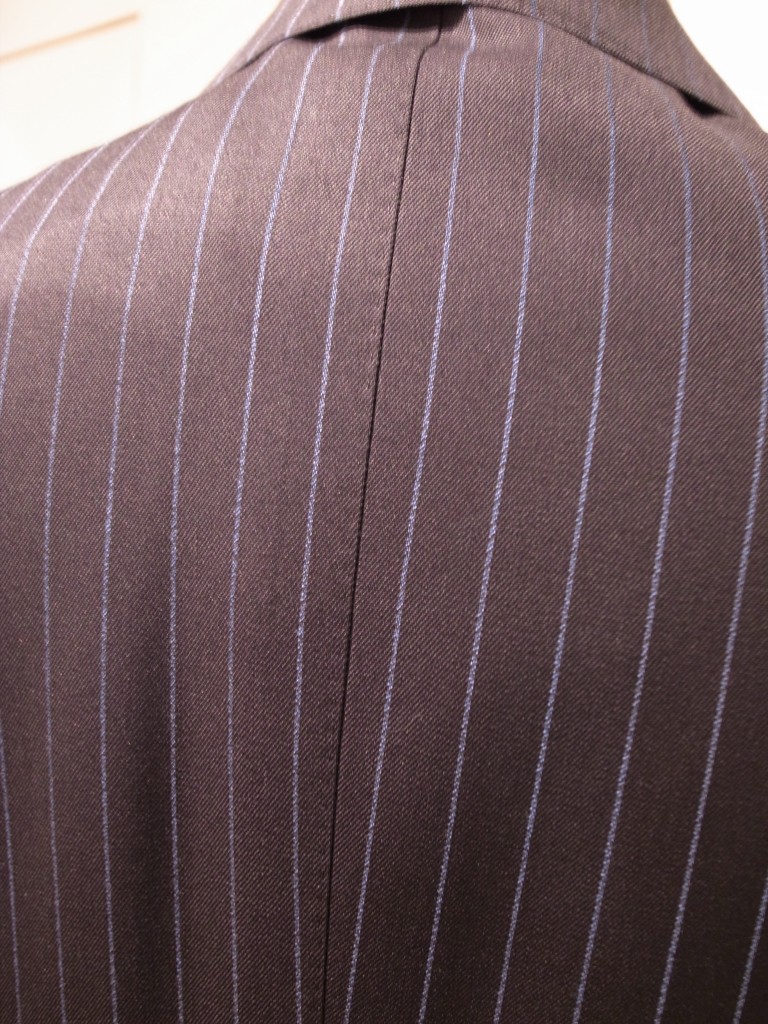 n1305098