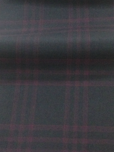 696015