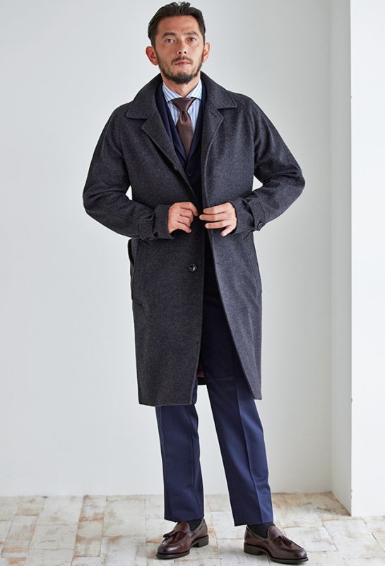 COAT FABRIC – オーダーコート|チャコールグレー|無地のオーダースーツのコーディネート例